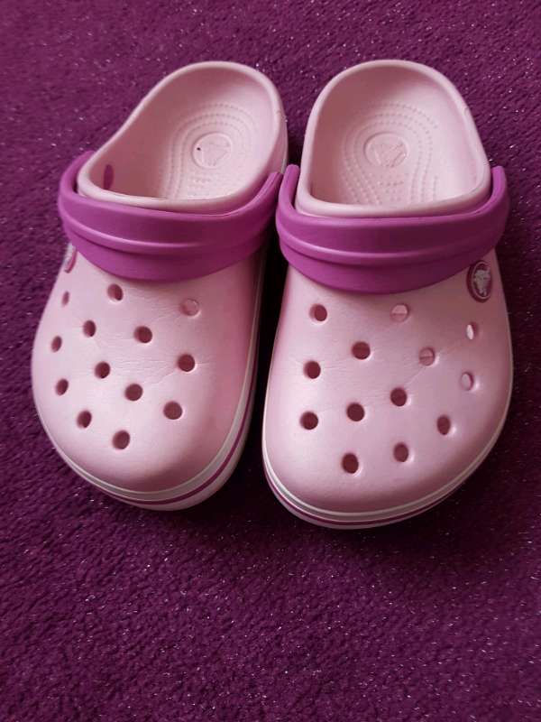 girls crocs size 1